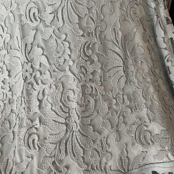 Tadashi Shoji Mother of Bride size 16 below knee dress. - Picture 7 of 7